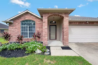 7307 Shade Court, Pearland, TX 77584 - Photo 4