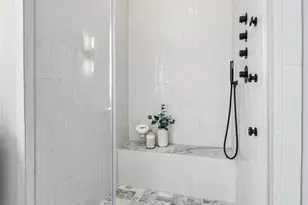 1187 W 19th St, Houston, TX 77008 - Photo 32