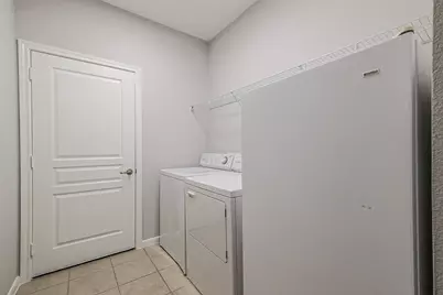 9718 Catalina Leaf Lane, Spring, TX 77379 - Photo 18