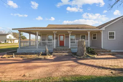 2006 Main Street, Danbury, TX 77534 - Photo 6