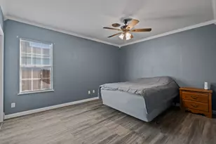 2006 Main St, Danbury, TX 77534 - Photo 16