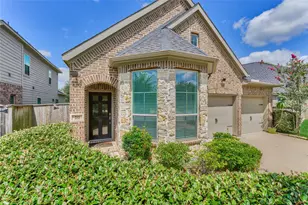 233 N Carson Cub Ct, Montgomery, TX 77316 - Photo 2