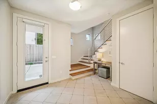 220 Detering St, Houston, TX 77007 - Photo 2