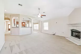 9902 Memorial Crossing Dr, Tomball, TX 77375 - Photo 14