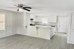 142 County Rd 322, Cleveland, TX 77327 - Photo 4