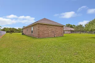 11615 Cedar Gully Rd, Beach City, TX 77523 - Photo 34