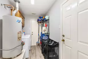 11615 Cedar Gully Rd, Beach City, TX 77523 - Photo 16