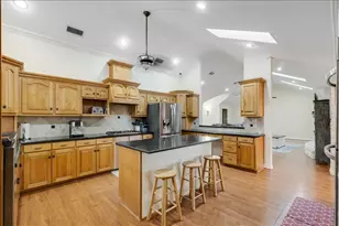 3755 County Rd 949B, Alvin, TX 77511 - Photo 12