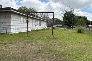 2508 4th St, Rosenberg, TX 77471 - Photo 10