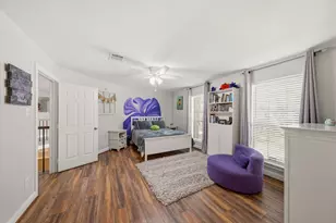 15903 Redwood Pl Dr, Houston, TX 77079 - Photo 30