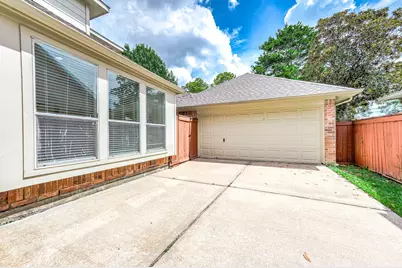 12119 Cielio Bay Lane, Houston, TX 77041 - Photo 44