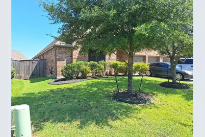23621 Crossworth Drive, New Caney, TX 77357 - Photo 2