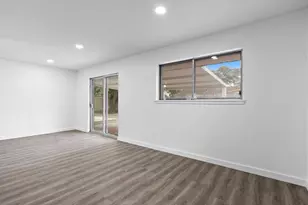 322 E Edgebrook Dr, Houston, TX 77034 - Photo 20