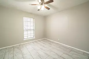7406 Baneway Dr, Houston, TX 77072 - Photo 18