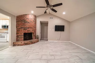 7406 Baneway Drive, Houston, TX 77072 - Photo 10