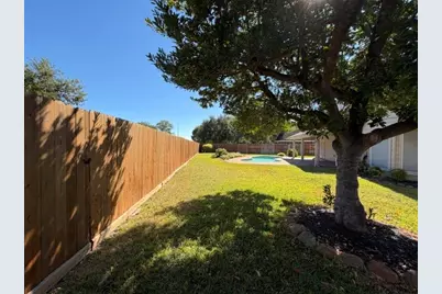 10435 Claybrook Drive, Houston, TX 77089 - Photo 40