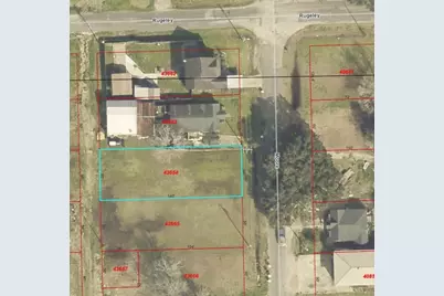 2808 Moore Avenue, Bay City, TX 77414 - Photo 2