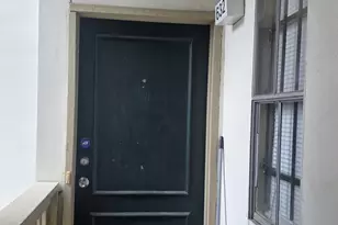 2100 Tanglewilde St, Houston, TX 77063 - Photo 8