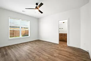 1801 N Peach Creek Dr, Dayton, TX 77535 - Photo 20