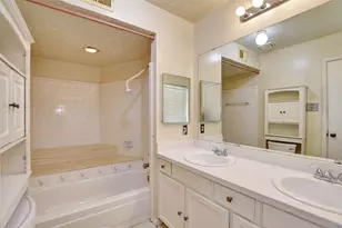 17327 Thorhill St, Spring, TX 77379 - Photo 24