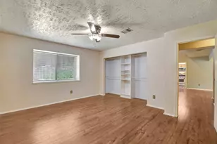 17327 Thorhill St, Spring, TX 77379 - Photo 20