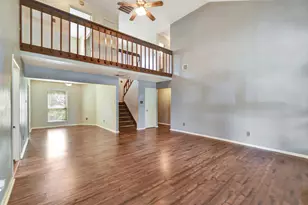 17327 Thorhill St, Spring, TX 77379 - Photo 8