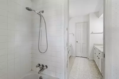 5414 Foresthaven Drive, Houston, TX 77066 - Photo 30