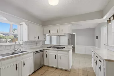 5414 Foresthaven Drive, Houston, TX 77066 - Photo 16