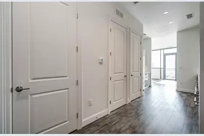 1211 Caroline Street #1502, Houston, TX 77002 - Photo 16