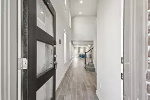 242 Aster View Ct, Montgomery, TX 77316 - Photo 4