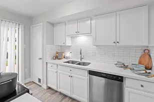 10327 Gladewood Dr, Houston, TX 77041 - Photo 10