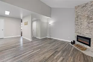 10327 Gladewood Dr, Houston, TX 77041 - Photo 6