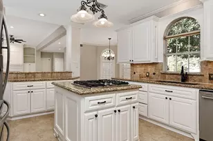 38 Eagle Terrace, The Woodlands, TX 77381 - Photo 18