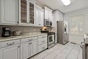 1115 22nd St, Galveston, TX 77550 - Photo 2