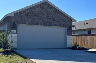 1709 Cayden Oak Ln, Conroe, TX 77304 - Photo 2