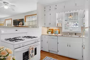 428 Preston St, Columbus, TX 78934 - Photo 10