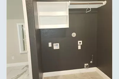 6802 Regal Lakes Drive, Katy, TX 77493 - Photo 10