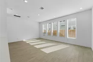 2206 Via Isa Ln, Houston, TX 77051 - Photo 10