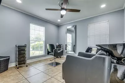 7953 Hammerly Boulevard, Houston, TX 77055 - Photo 18