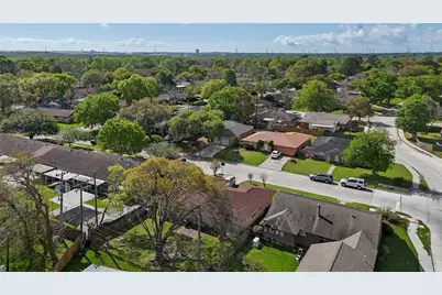 2205 Buchanan Drive, Baytown, TX 77520 - Photo 38