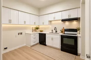 2100 Tanglewilde St, Houston, TX 77063 - Photo 8