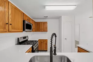 7011 Glen Rosa Dr, Katy, TX 77494 - Photo 12
