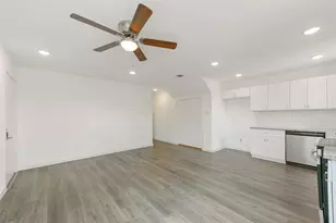 8713 Southwark St, Houston, TX 77028 - Photo 4