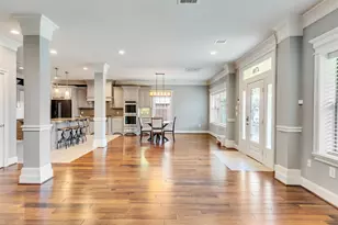 4708 McKinney St, Houston, TX 77023 - Photo 4