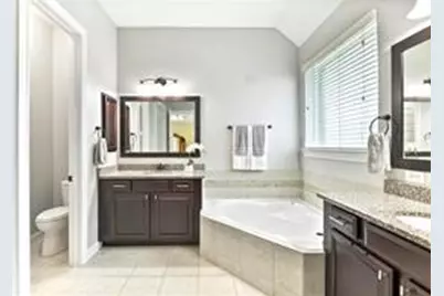 2209 Rocky Shores Lane, Pearland, TX 77089 - Photo 12