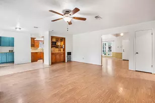 2918 Laurel Fork Dr, Kingwood, TX 77339 - Photo 16