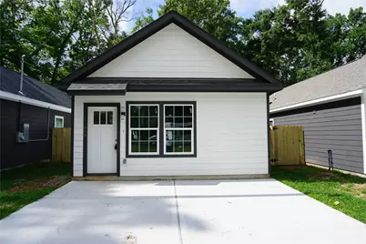 11849 Nelwood Street, Willis, TX 77318 - Photo 1