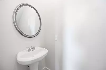 13210 Opera Drive, Houston, TX 77047 - Photo 8
