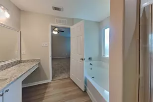 5014 Woodland Meadows Ln, Humble, TX 77346 - Photo 10