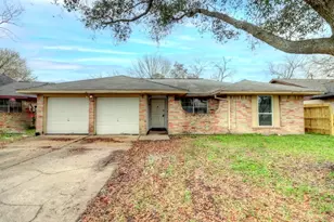 7206 Yellow Pine Dr, Houston, TX 77040 - Photo 2